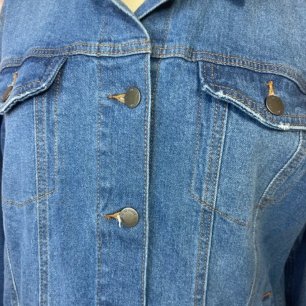 Womens Denim Jacket Button Down Universal Thread Jacket Size XL - Picture 2 of 10
